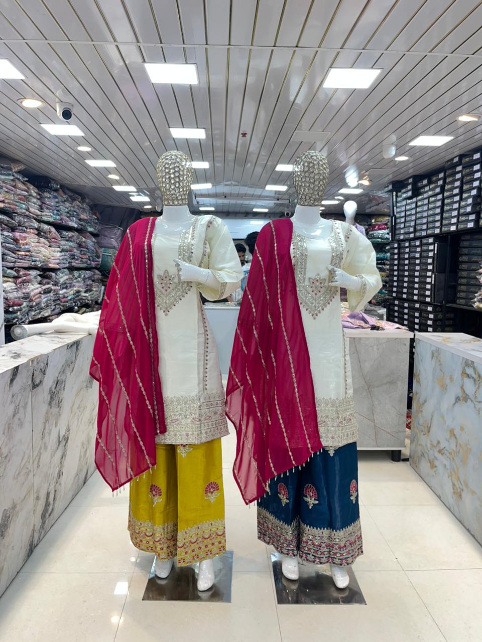 PAKISTANI SUIT