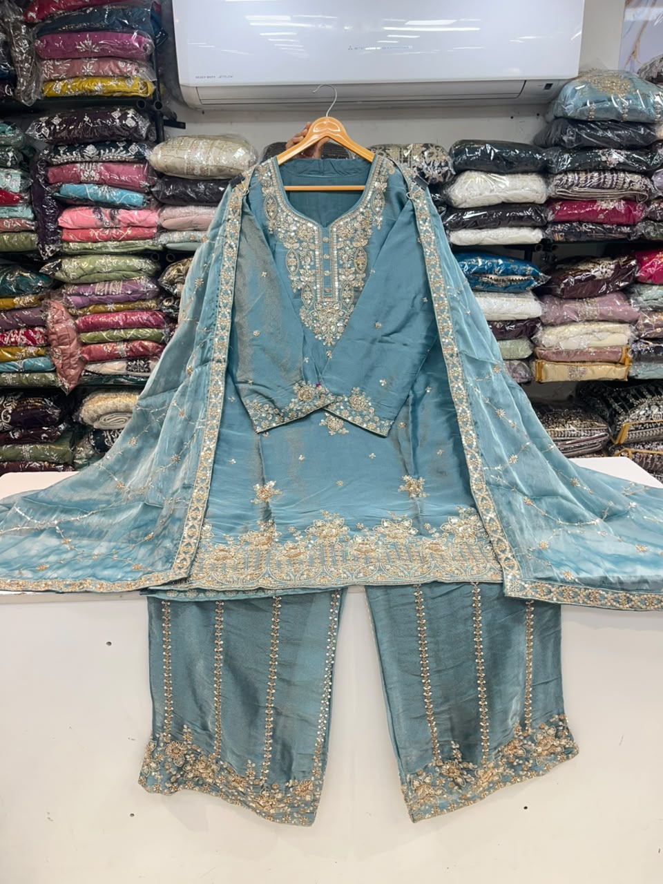 WEDDING COLLECTION