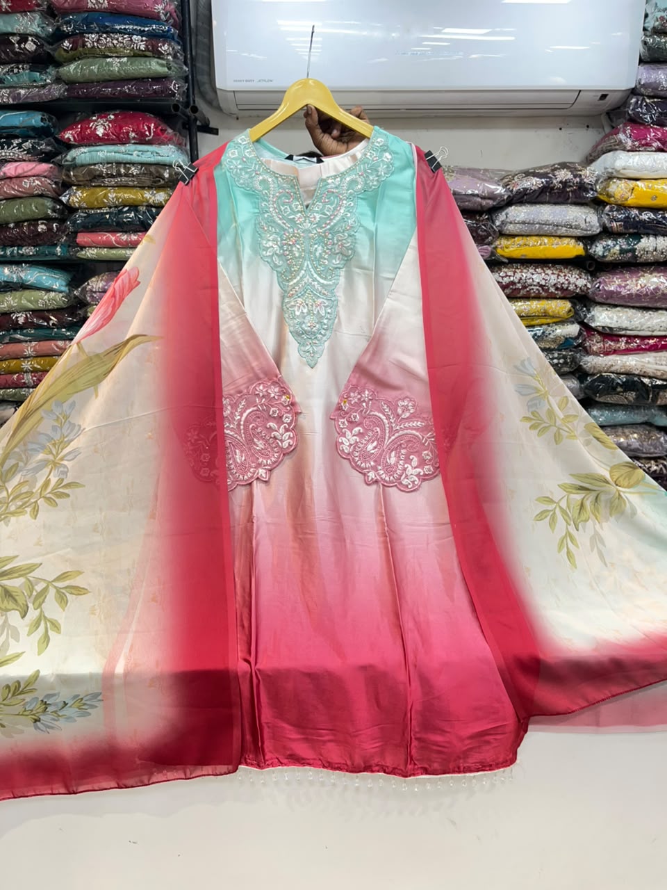 PAKISTANI SUIT 1164