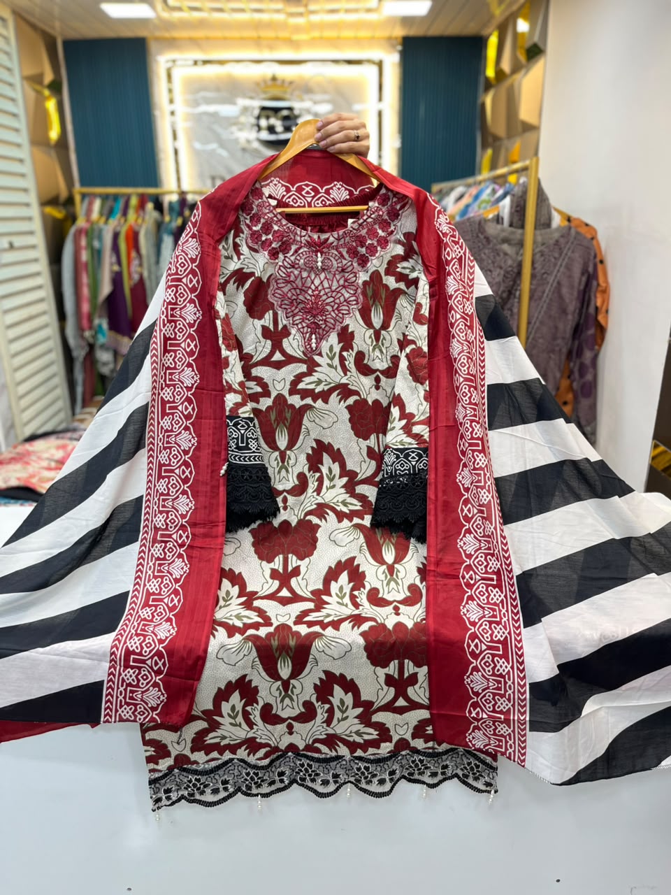 COTTON PATCHWORK 1687