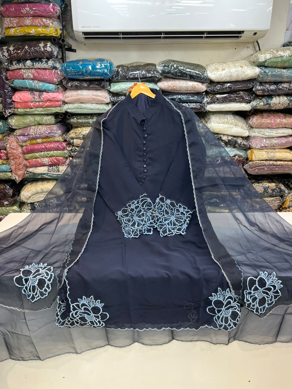 PAKISTANI SUIT 1131