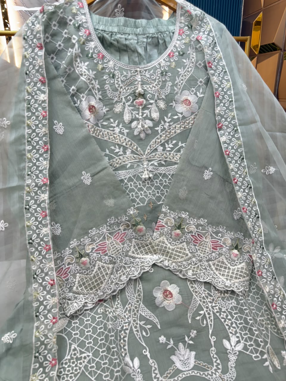 PAKISTANI SUIT 1615