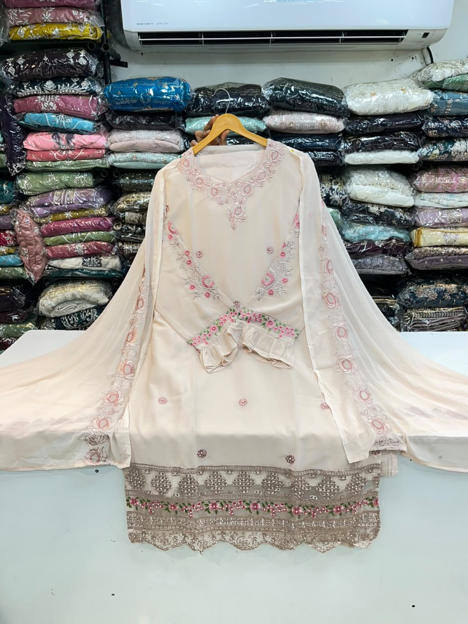 PAKISTANI SUIT 1133
