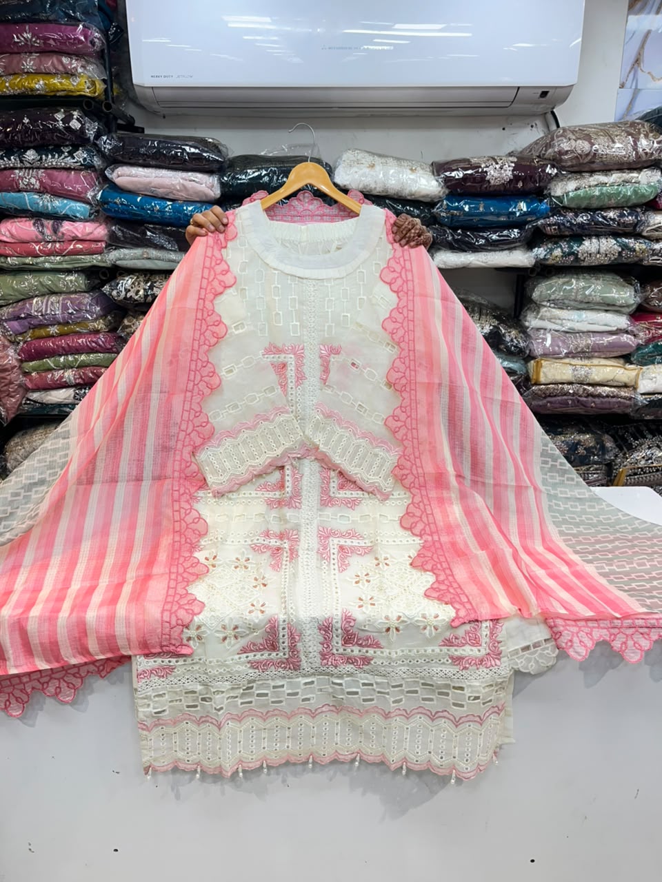 PAKISTANI SUIT 1151