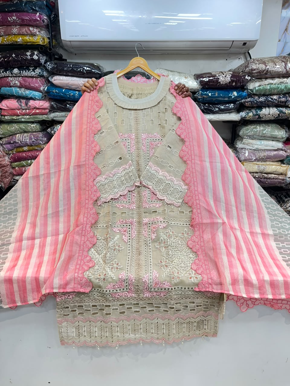 PAKISTANI SUIT 1151