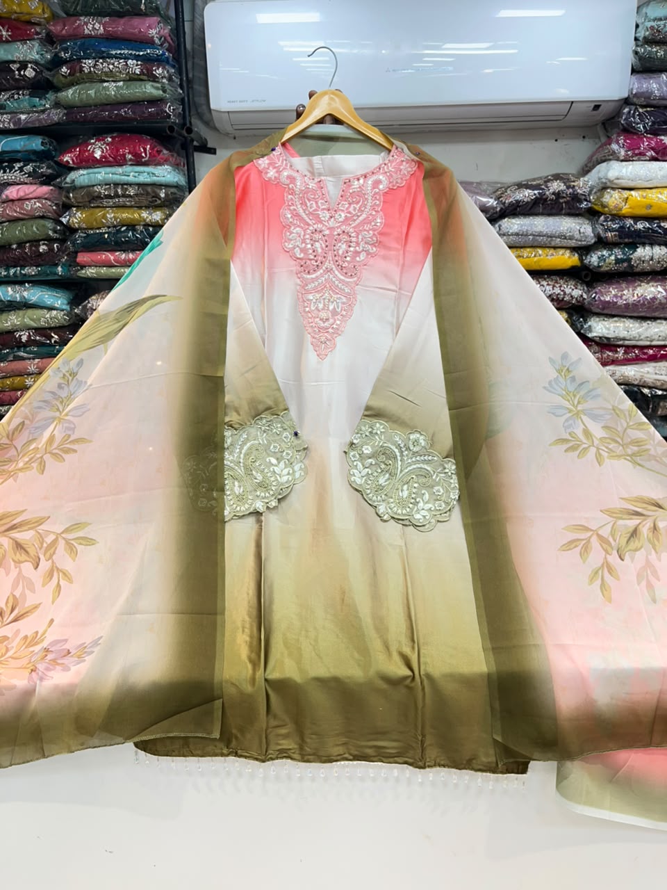 PAKISTANI SUIT 1164