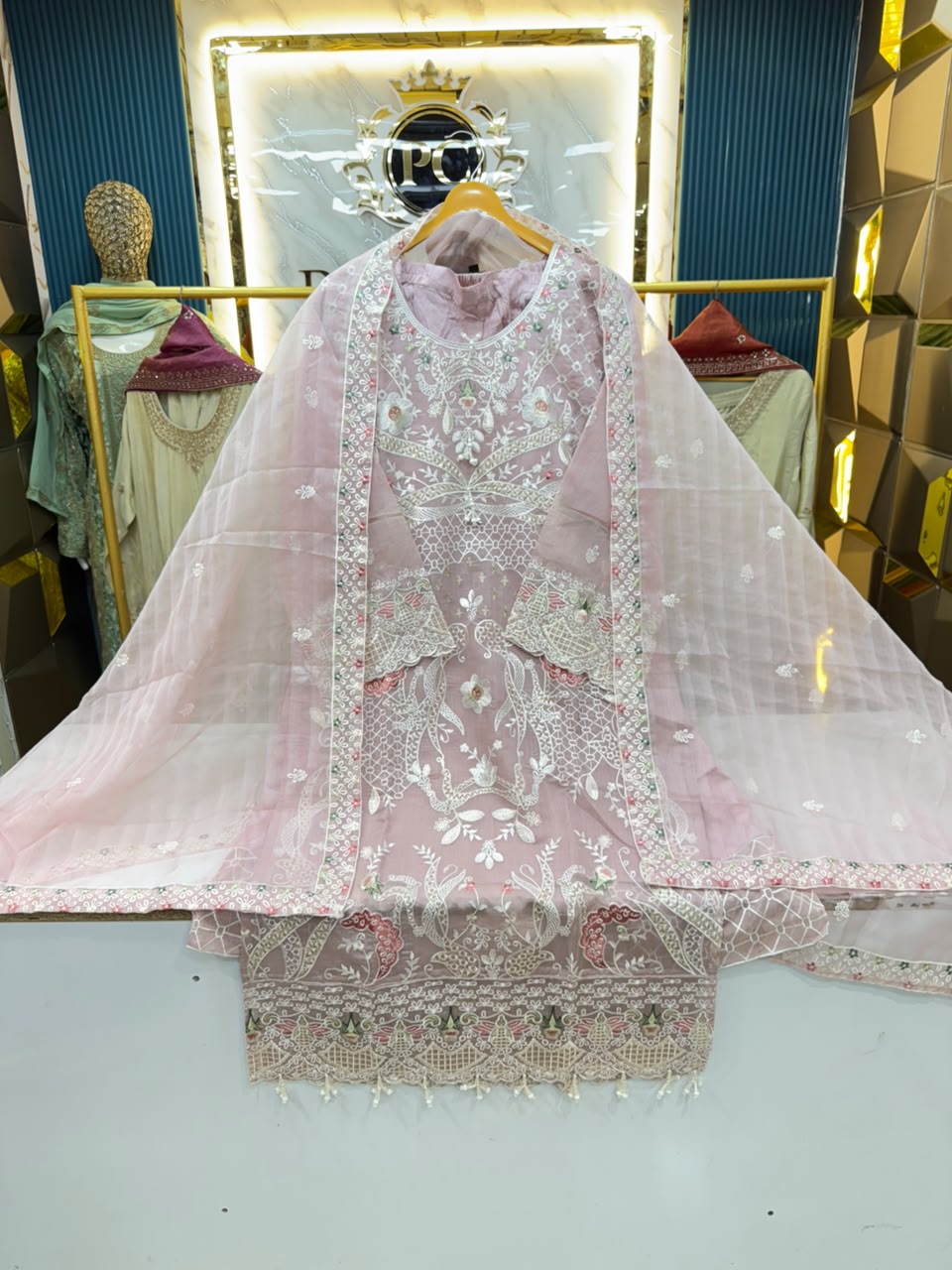 PAKISTANI SUIT 1615