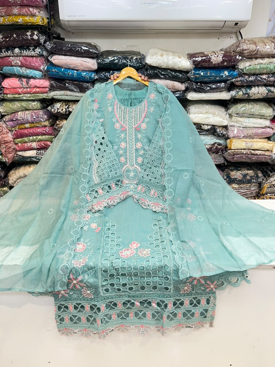 PAKISTANI SUIT 1149
