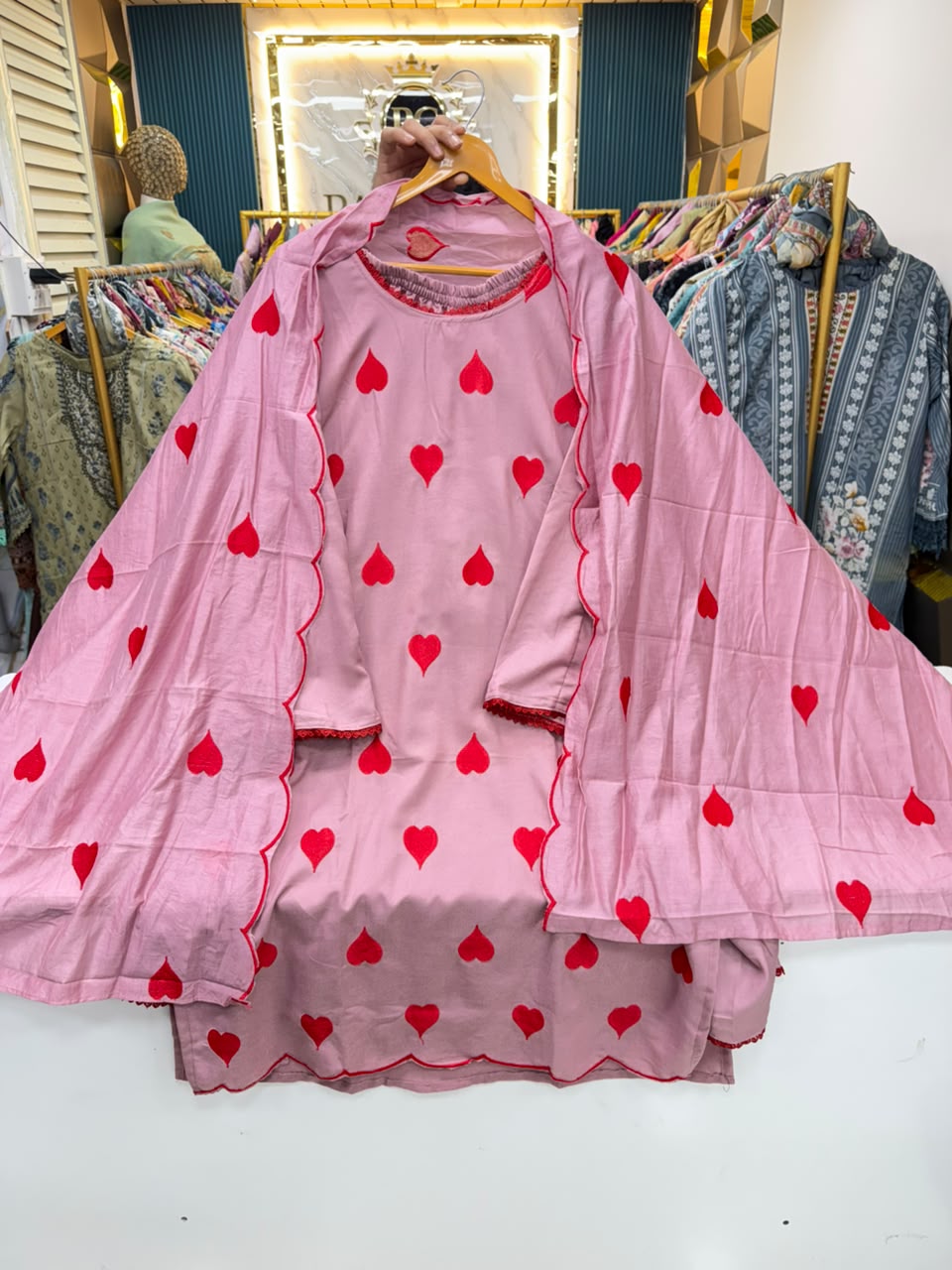 HEART SUIT 189
