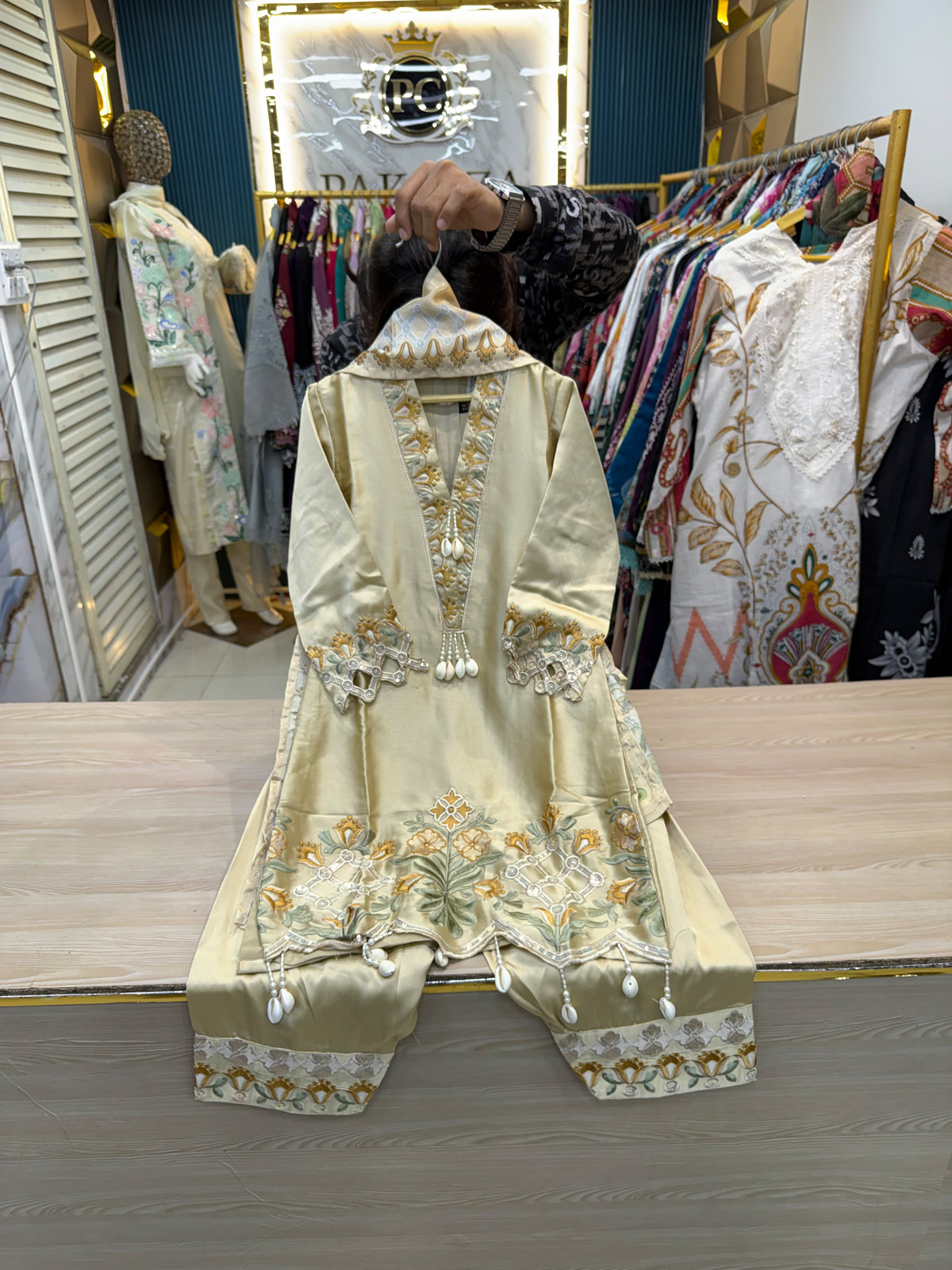 KIDS PAKISTANI COLLECTION