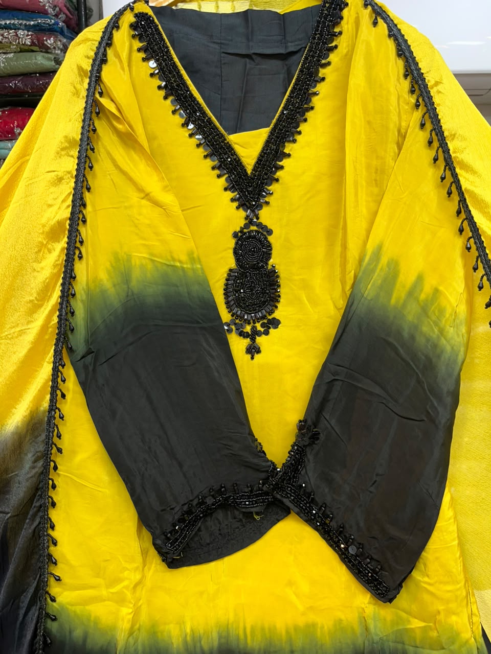 PAKISTANI SUIT 1157
