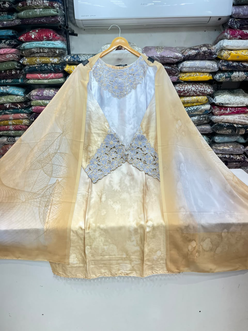 PAKISTANI SUIT 1160