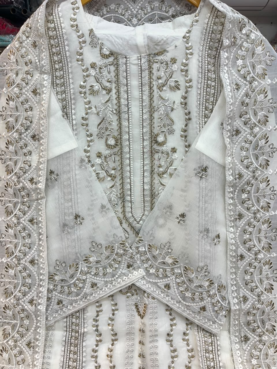 PAKISTANI SUIT 1167
