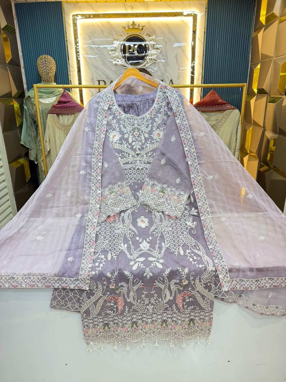PAKISTANI SUIT 1615