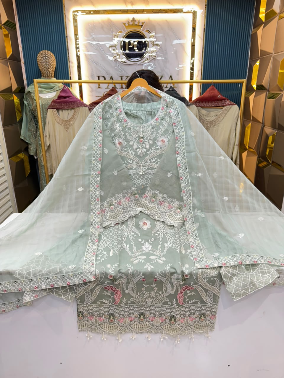 PAKISTANI SUIT 1615