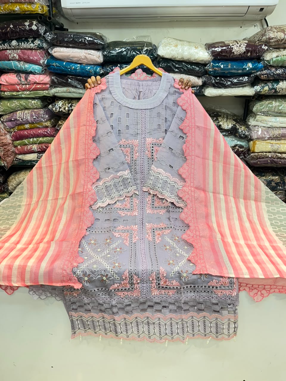 PAKISTANI SUIT 1151
