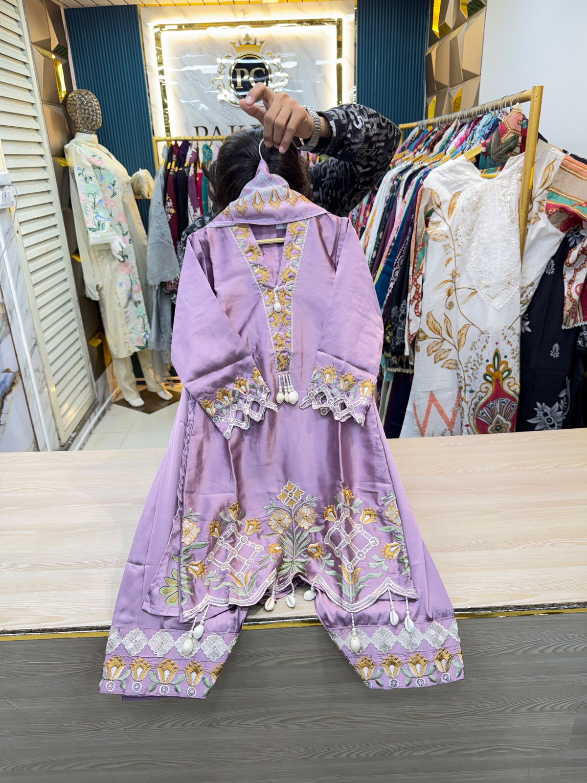 KIDS PAKISTANI COLLECTION