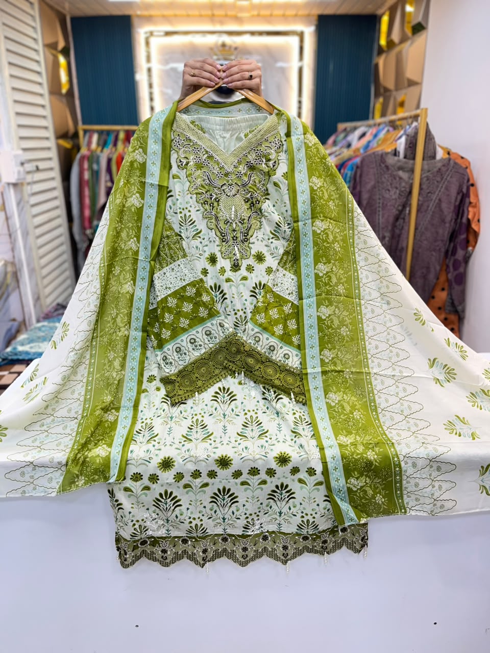COTTON  PATCHWORK 1690