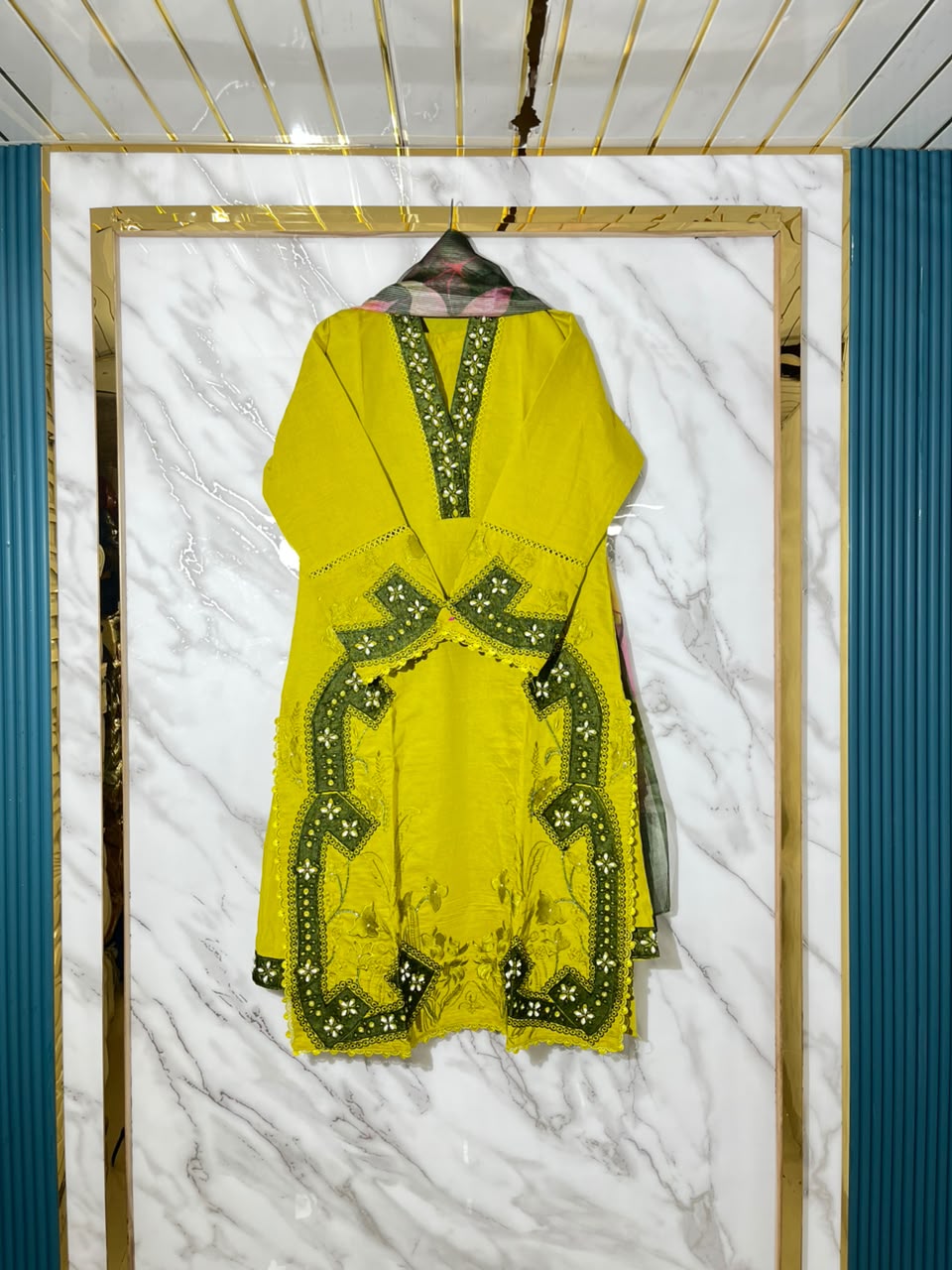PAKISTANI SUIT 2754